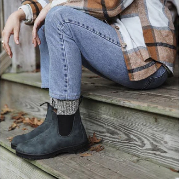 Blundstone 587 Chelsea Boots Rustic Black - Picture 1 of 12
